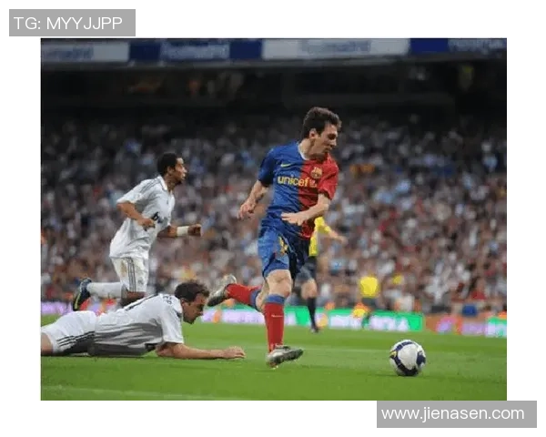 博德与斯塔贝的激烈对决揭示了足球战术的深度与魅力 博德与斯塔贝的激烈对决揭示了足球战术的深度与魅力